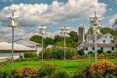 Amish Farm Bird House Hotel